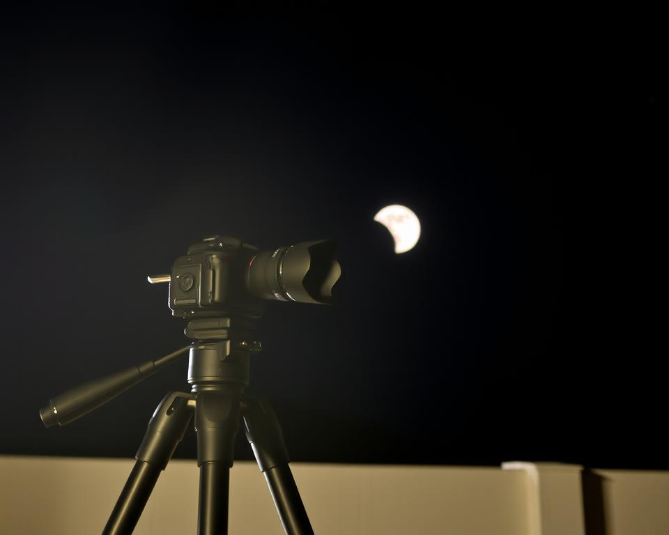 configurações de câmera para eclipse lunar penumbral