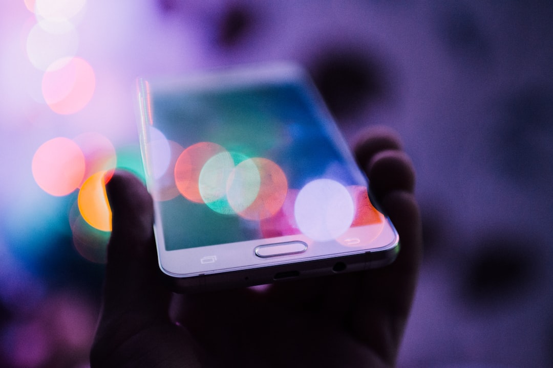 Visão Noturna pelo Smartphone: Veja Mesmo com Pouca Luz
